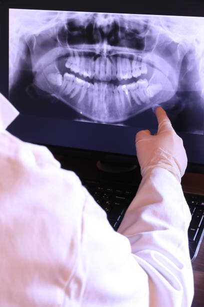 Best Cracked Tooth Emergency Dentist  in Central, TN